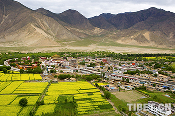 Two Tibetan villages chosen as China’s most unique villages