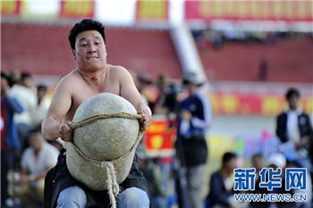 The Tibetan sport of rock-carrying
