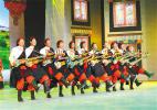 Nov. 15, 2016 -- Staff of a amateur farmers` art troupe from Lhatse County are performing `duixie` for Lhasa citizens in the Tibetan Opera Performance Center. [China Tibet News/ Tenzin]
