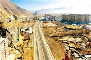 Lhasa loop line to be completed by year end