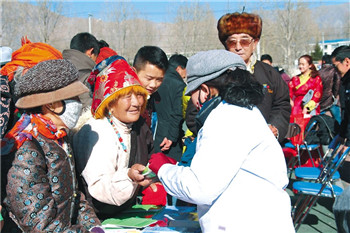 Tibet strenghening and perfecting grassroots health care services system