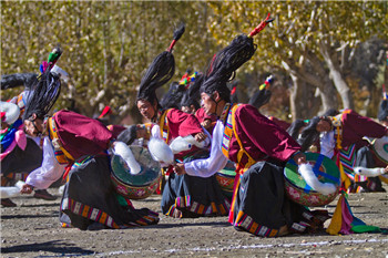Tibet's Jiuhe Zhuo Dance