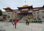 Jan. 23, 2017 -- Located in Lhasa, the Tibet Museum is the first large and modern museum within the Tibet Autonomous Region. It was inaugurated in October 1999, with a permanent collection related to the cultural history of Tibet. Covering a space of 53,959 square meters, the museum displays more than 1,000 artifacts, including Tibetan art and architectural design such as Tibetan doors and beams. [China.org.cn/VCG]