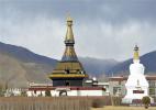 Feb. 6, 2017 -- Photo taken on Feb. 2, 2017 shows the Sanyai Monastery in Shannan Prefecture, southwest China`s Tibet Autonomous Region. Built in the late 770s in Zhanang County of Shannan Prefecture, the Sanyai monastery features a blend of traditional Tibetan, Chinese and Indian architecture. The repair work, which started in 2010, has almost completed. The project involves reinforcement of its 12 buildings, improvement of fire and flood control systems and maintenance of sewage treatment facilities. (Xinhua/Liu Dongjun)