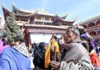 Feb. 15, 2017 -- Tibetan devotees participate in the festival. [Photo / Zhu Hong]