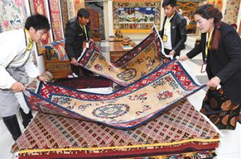 Tibetan carpet industry sparkling