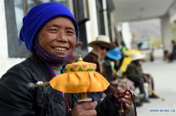 Elders taken care of at nursing home in China's Tibet