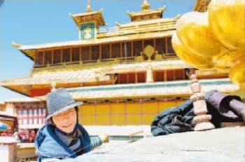 China to pump 1.84 billion yuan into Tibetan cultural relics protection