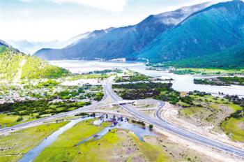 Main project of Lhasa-Nyingchi Highway (Phase II) passes preliminary acceptance