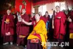 Aug.10,2017--The Panchen Lama took off his yellow dharma hat and prayed to the stupa three times. Then, with his sutra teacher and monks in attendance, he chanted sutras.