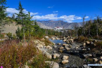Scenery of Nanshan Park nearby Potala Palace in Lhasa