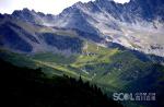 Oct. 16, 2017 -- Photo shows scenery of the Que`er Mountain located in Dege County of Garze Autonomous Prefecture in southwest China`s Sichuan Province and whose name means `mountains that even eagles can`t fly over` in Tibetan. Its main peak is 6,168 meters, dividing the Jinsha River and the Yalong River. [Photo/scol.com.cn]