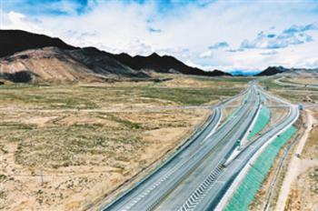 The accommodation highway from Shigatse Peace Airport to Shigatse City under reconstruction