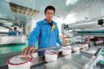 Nov. 23, 2017 -- A worker is checking the pacakage of highland barley instant noodles. [China Tibet News/Tsewang,Tang Bin]