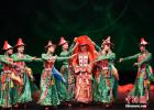 Nov. 24, 2017 -- The Cultural Exploration of West China tour, part of the Experience China series, kicked off in Los Angeles on Nov. 13. The event was co-sponsored by the State Council Information Office (SCIO) of China and Chinese Consulate General in Los Angeles. Photo shows artists from northwest China’s Gansu province gave fascinating folk singing and dancing performances.