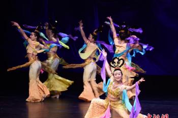 Culture of West China enchants Los Angeles