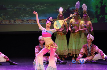 Dance drama “Magical Silk Road” staged in Budapest, Hungary