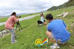 July 22,2018--International students take photos by the Napahai Wetland in southwestern China`s Yunnan province on July 19, 2018. [Photo/yunnangateway.com] 