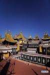 Dec. 17, 2018 -- Photo taken on Nov. 7, 2018 shows Potala Palace in Lhasa, capital of southwest China`s Tibet Autonomous Region. The golden roofs of the Potala Palace shine in glory after more than 18 months of renovation work. The 1,300-year-old palace has seven golden peaks on the main building. Before the repairs, parts of the gold plating were damaged from long-term exposure to wind, sun and rain. During the repair, workers also improved the safety of the roof`s wooden structure and the palace`s affiliated buildings. Potala Palace was built by Tibetan King Songtsa Gambo in the seventh century and was expanded in the 17th century. It received 1.45 million tourists in 2017. The palace was included on the UNESCO World Heritage List in 1994. (Xinhua/Purbu Zhaxi)