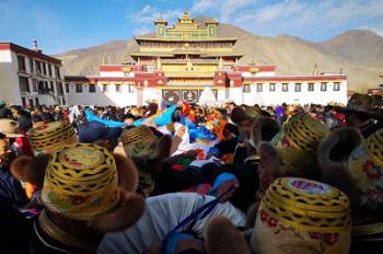 Tibetan New Year celebrations in Samye Monastery