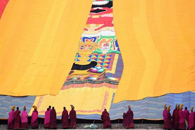 Annual “sunning of the Buddha” ceremony of Labrang Monastery held in NW China’s Gansu