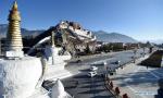 Jan.31,2020 -- Photo taken on Jan. 27, 2020 shows the Potala Palace in Lhasa, southwest China`s Tibet Autonomous Region. The Potala Palace will be closed from Jan. 27 until further notice in an effort to prevent possible spread of the novel coronavirus, local authorities said Sunday. (Xinhua/Chogo)