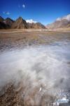 Dec.9,2020 -- Photo taken on Nov. 30, 2020 shows the scenery of Rutog County in Ngari Prefecture, southwest China`s Tibet Autonomous Region. Ngari, nicknamed the `top of the roof of the world` with an average altitude of 4,500 meters, is known for its otherworldly scenery. (Xinhua/Zhan Yan)