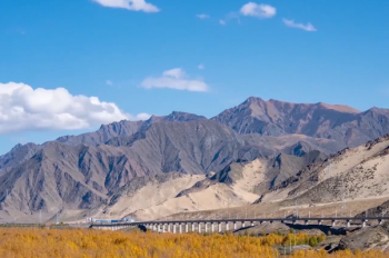 From blueprint to real architecture, building railway in Tibet