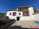 Photo taken on Oct. 23, 2021 shows Tibetan-style houses in Dongba township, Southwest China`s Tibet Autonomous Region. (Photo: China News Service/Ran Wenjuan)