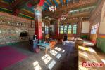 Photo taken on Oct. 23, 2021 shows the interior decoration of a house in Dongba township, Southwest China`s Tibet Autonomous Region. (Photo: China News Service/Ran Wenjuan)