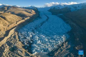 Gangbug Glacier in southwest China’s Tibet Autonomous Region