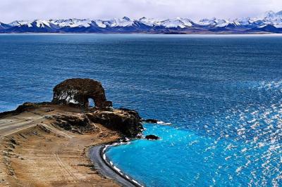 Scenery of Lake Namtso, SW China’s Tibet