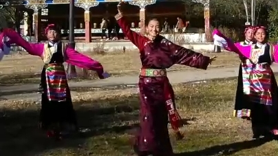Batang Xianzi dance: Traditional Tibetan art