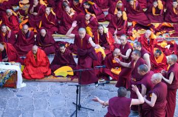 13 monks earn top degree in Tibetan Buddhism