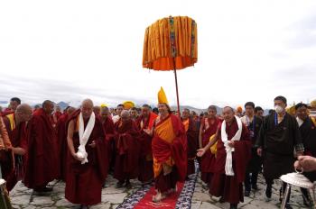 Panchen Rinpoche visits Lhasa's Drepung monastery 