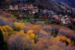 Photo shows the picturesque autumn scenery of Danba county, southwest China`s Sichuan Province. (Photo courtesy of the publicity department of the Communist Party of China Danba county committee)