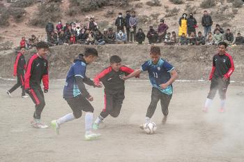 Tibetans take field for 'New Year Cup'