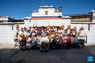 Pic story: new life of former serf in Xizang