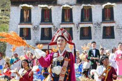 Chinese Farmers' Harvest Festival celebrated in Xizang